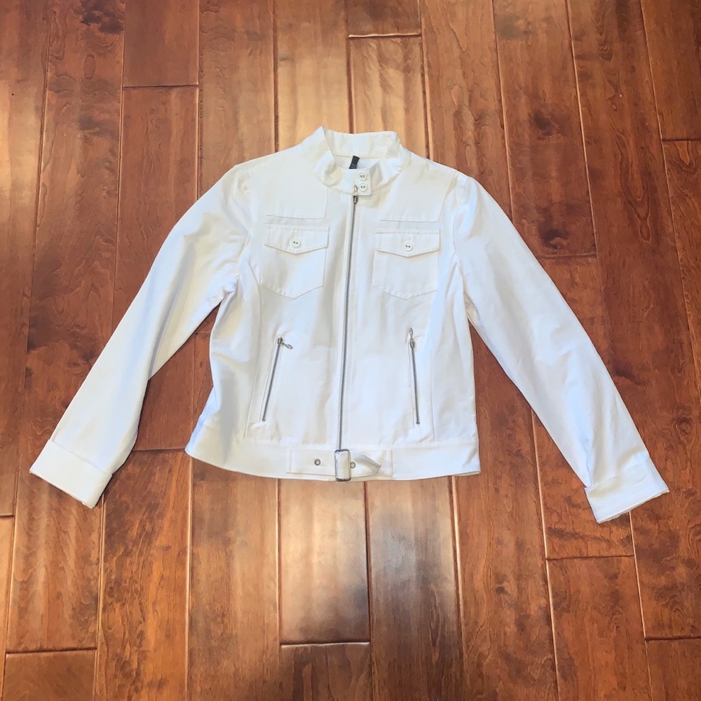 white zip up jacket